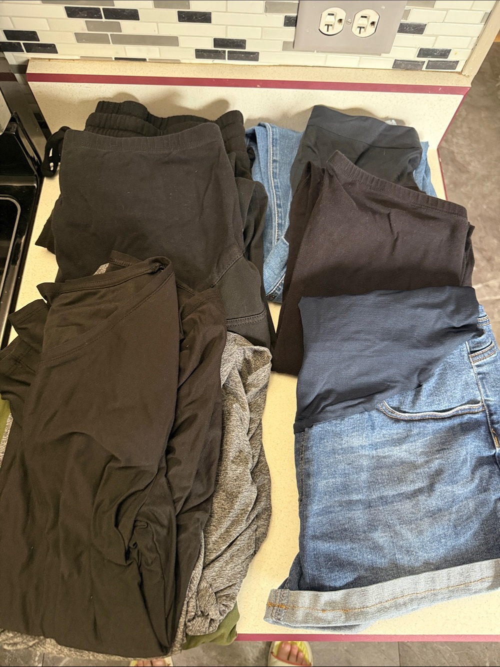 maternity clothes